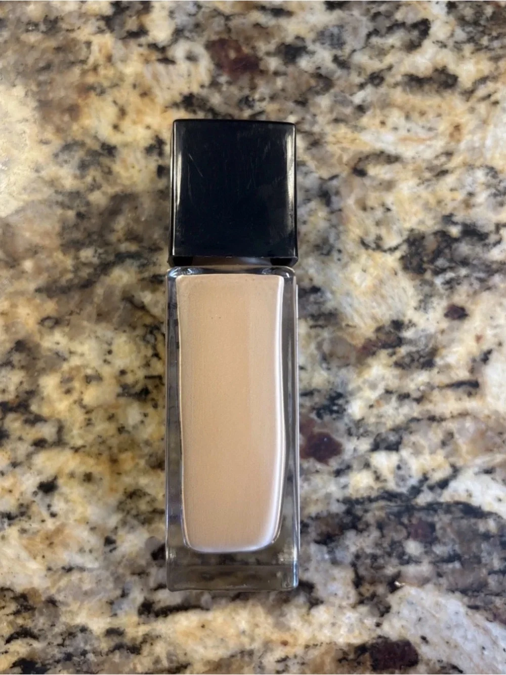 Maybelline Fit Me Matte + Poreless Foundation — Beige Tan